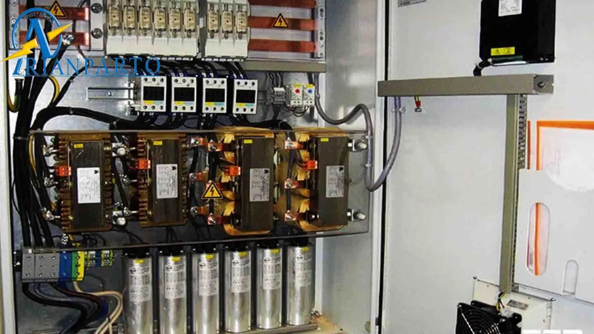 لوحة توزيع تجميع المكثفات الصناعية