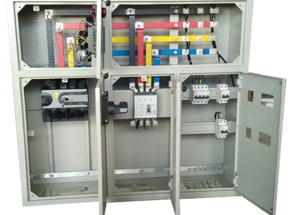 تولید و پخش عمده تابلو برق صنعتی کوچک