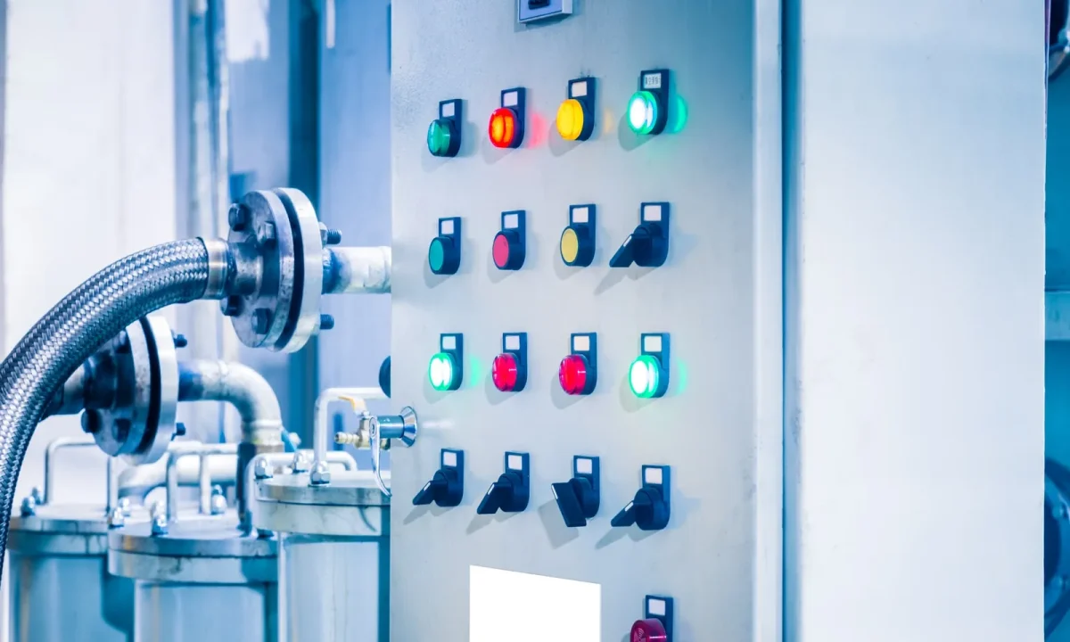 ساخت تابلو MCC برای خط تولید صنعتی