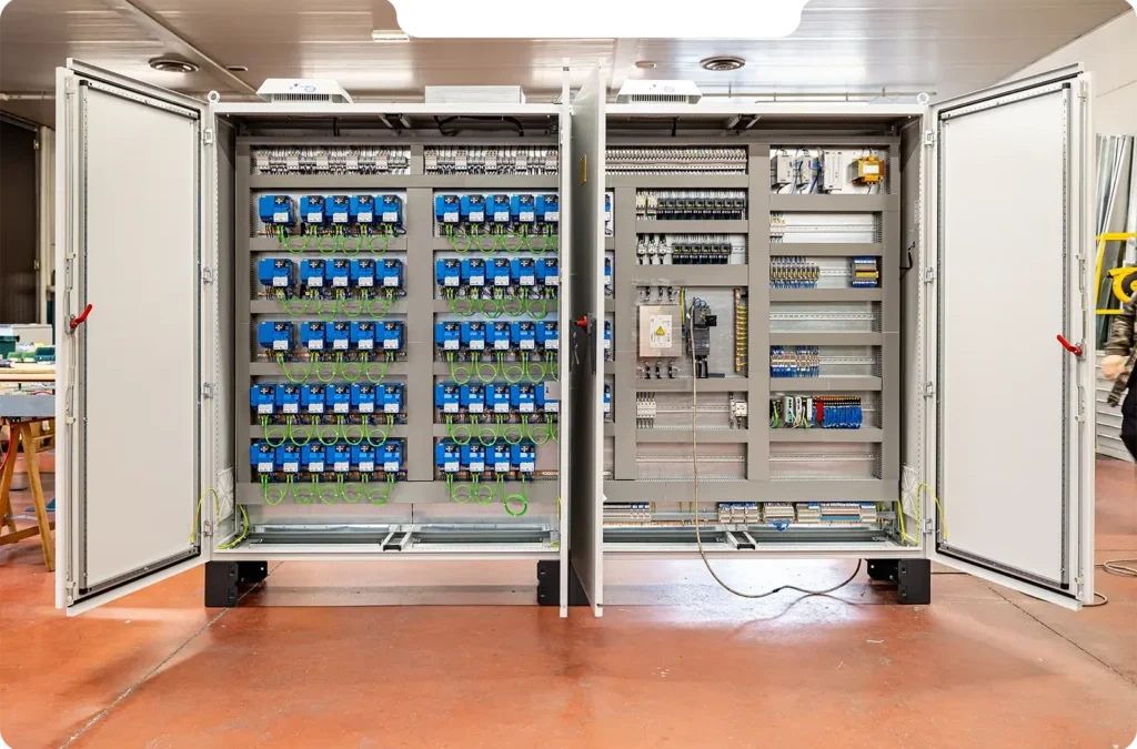 قیمت خرید تابلو برق ساده کارگاهی