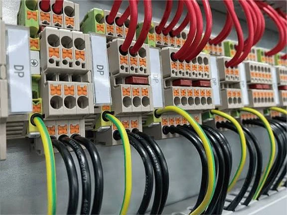 خطاهای رایج در نصب تابلو برق